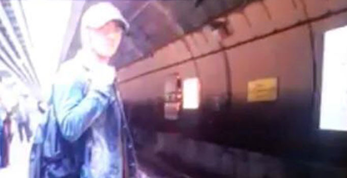 Marmaray istasyonunda raylara atlayarak intihar eden gencin cenazesi ailesine teslim edildi