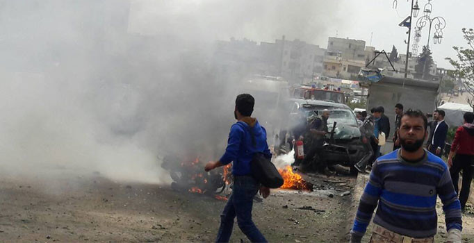 Son dakika! Azez'de otogarda bomba yüklü araçla saldırı: 17 yaralı