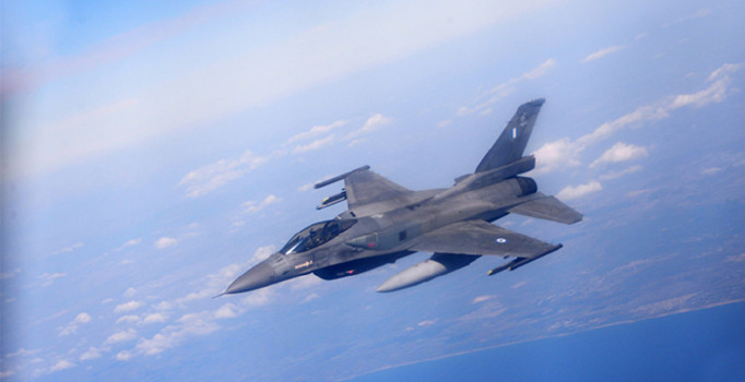 Yunan uçağının düşmesinde 'it dalaşı'na yalanlama