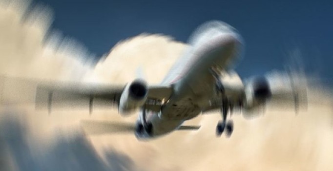 Son dakika! Fransa’da koleksiyon uçağı yere çakıldı: 2 pilot öldü