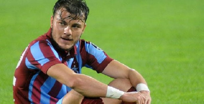 Taraftarlarla tartışan Yusuf Erdoğan gelecek sezon ayrılacağını açıkladı