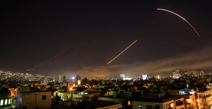 Fransa İran milislerini ve Hizbullah hedeflerini vurdu