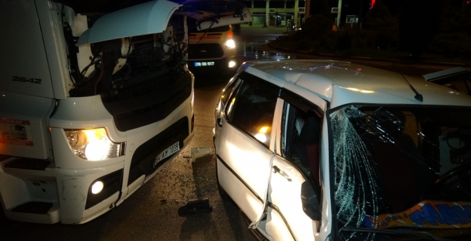 Halı saha maçı dönüşü kaza: 5 yaralı