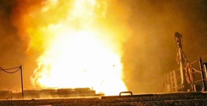 Son dakika! Suriye Deyr El Zor'da büyük patlama