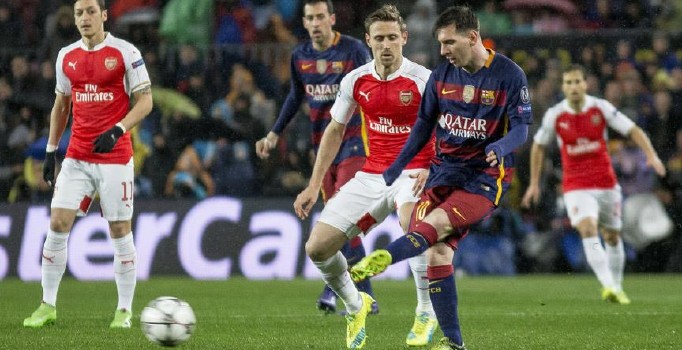 Arda Turan'lı Barcelona Devler Ligi'nde Arsenal'i eleyerek çeyrek finale yükseldi