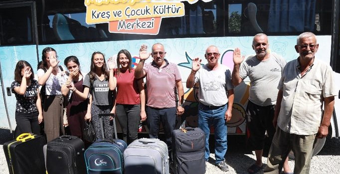 Manavgat’ta “Haydi Kızlar Kampa” projesi