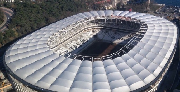 Vodafone Arena'nın son membranı da kaplandı