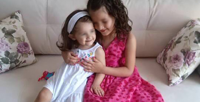 Adana'dan gezmeye gelen ailenin 2.5 yaşındaki kızları Taksim saldırısında yaralandı