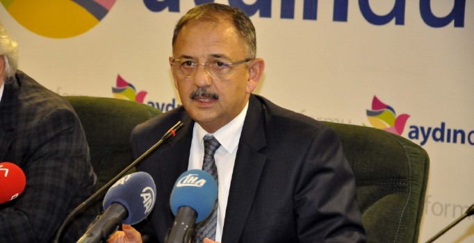 Bakan Özhaseki: 500 bin konutu değiştirip, dönüştürmeyi düşünüyoruz