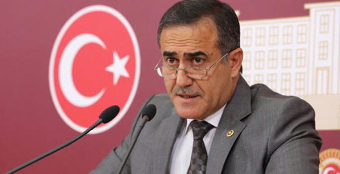 Eski vekil CHP'nin adayını açıkladı