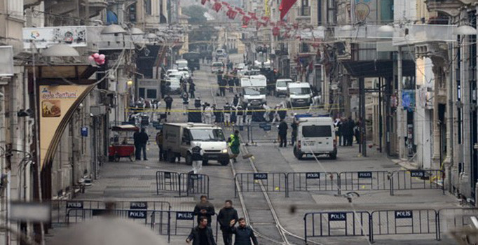 Canlı bomba Mehmet Öztürk'ün ailesi gözaltına alındı