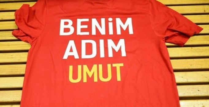 Umut Bulut için özel tişört planı iptal edildi