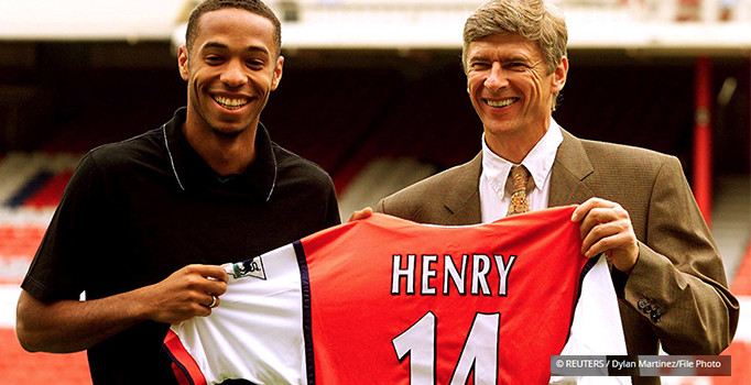 Arsene Wenger, 22 yılını verdiği Arsenal'den ayrılıyor