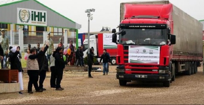 Erzurum’dan Doğu Guta’ya 5 TIR insani yardım