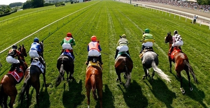 Veli Efendi'de yasadışı bahis depremi; 33 jokey ve aprantiye ceza