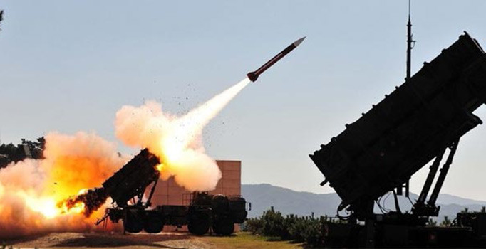 Husiler'den Suudi Arabistan'a füze saldırısı