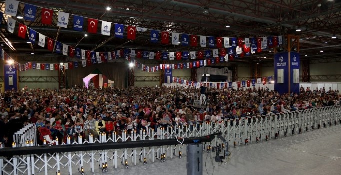 23 Nisan çocukları Maşa ile Koca Ayı’yla eğlendi