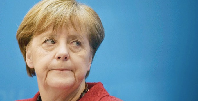 Her üç Alman'dan ikisi Merkel'i bir daha görmek istemiyor
