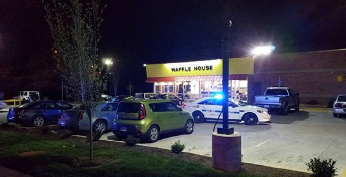 Son dakika! ABD'de çıplak saldırgan dehşeti