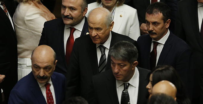 Son dakika! Bahçeli'den Akşener'in adaylığına ilk yorum