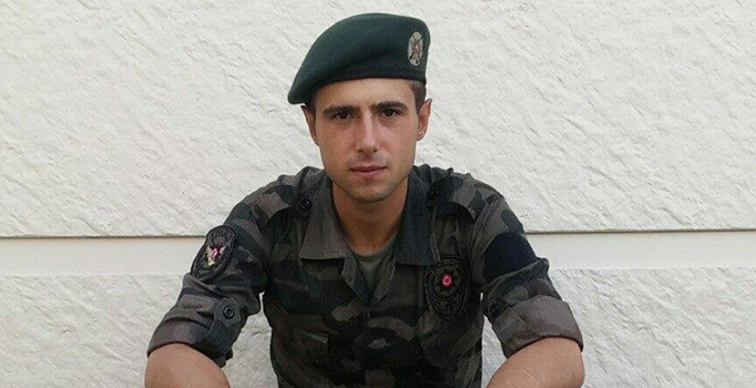 Nusaybin şehidi polis Gökhan Osman Karaduman'ın Ankara'daki evine ateş düştü