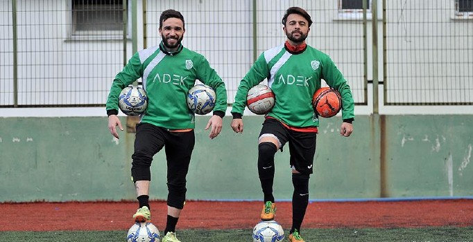 Gökhan Gönül'ün kardeşleri İnegöl Kafkasspor için ter döküyor