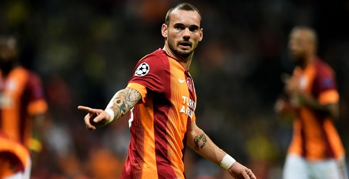 Sneijder: Sakatlığımı tamamen farklı bir hikayeye dönüştürdüler