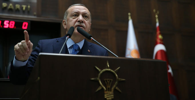 Erdoğan: Karşımızdakiler karanlıkta birbirlerine göz kırparak iş tutuyorlar