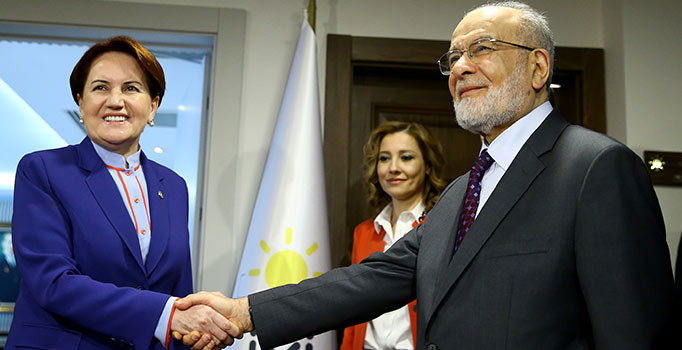 Son dakika! Karamollaoğlu, Akşener ile görüştü