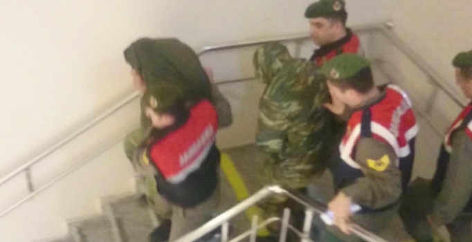Yunan askerler için değerlendirme duruşmasından tahliye çıkmadı