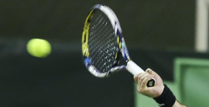 Teniste kadın-erkek eşitliği tartışması  Raymond Moore görevinden istifa etti