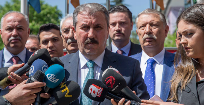 BBP lideri Destici: Abdullah Gül yıpratılmamalı
