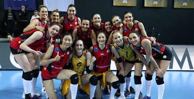 Filenin şampiyonu VakıfBank!