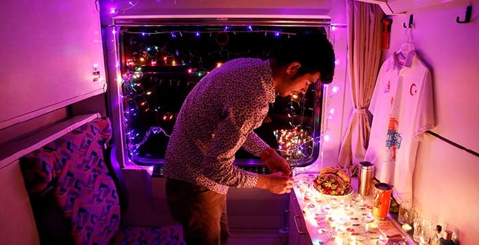 Doğu Ekspresi'nde romantizm rayına oturdu