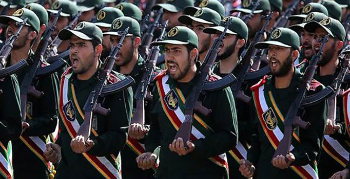 İran'da 7 bin yeni sivil polis atandı