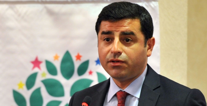 Demirtaş: Evren'in cenazesine bir tane HDP'li katılamaz