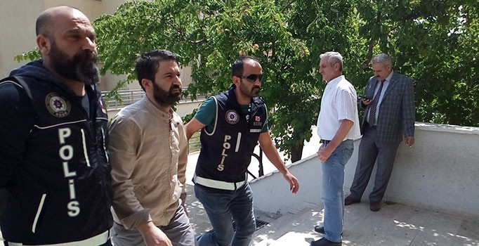 FETÖ'nün emniyet imamı tutuklandı