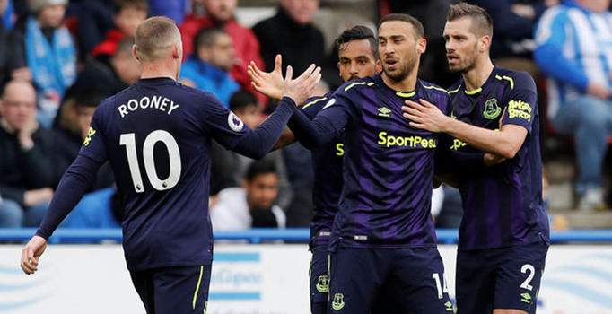 Cenk Tosun yine golünü attı