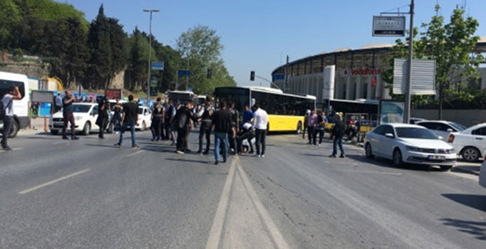 Derbi öncesi kaza! Yaralılar var