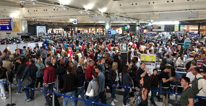 Atatürk Havalimanı'nda son dönemin en yoğun günü