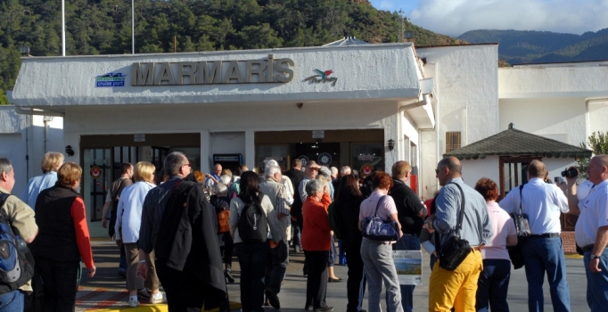 Yunan adalarına Marmaris'ten 'kapı vizesi' başladı