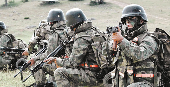 Hasip Saygılı yazdı: Profesyonel askerlik ve bedelliler