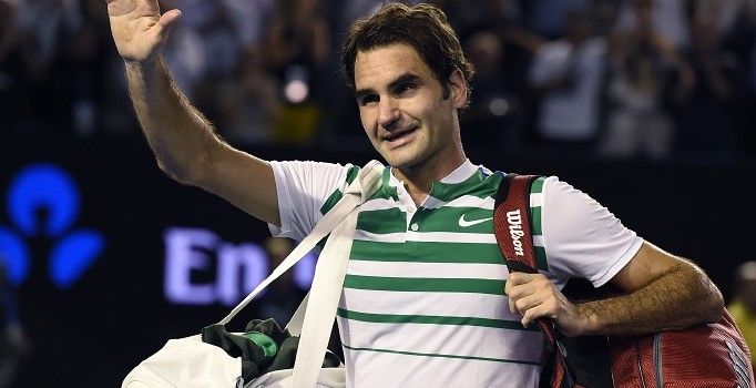 Roger Federer, dizindeki sakatlığın geçmesine rağmen Miami'deki turnuvadan çekildi