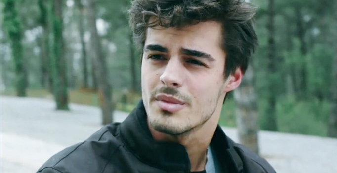 Berk Atan ve Burcu Özberk ayrıldı mı?