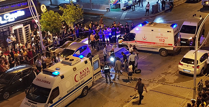 Antalya'da feci kaza: 1 ölü, 2 yaralı