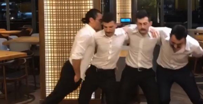 Nusret'ten halaylı paylaşım