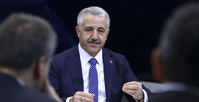 CHP'nin adayına AK Parti'den açıklama: Kendinize güvenmiyor rakipleri ekarte ediyorsunuz