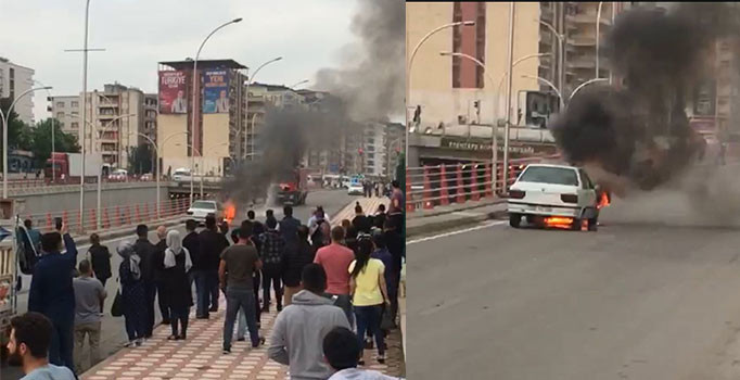 Batman’da seyir halindeki otomobil alev aldı