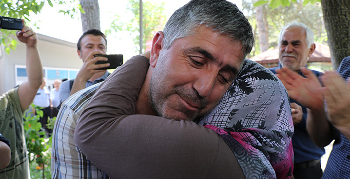 Son dakika! Yunanistan sınırında gözaltına alınan Türk kepçe operatörü iade edildi