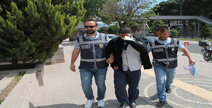 Kendini polis olarak tanıtan şahıs yakalandı